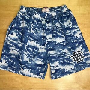 Eric Emanuel Blue and White Patterned Shorts size L (boy)